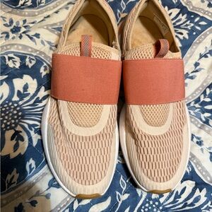 Sorel Slip-On Mesh Sneakers with Coral Elastic Strap